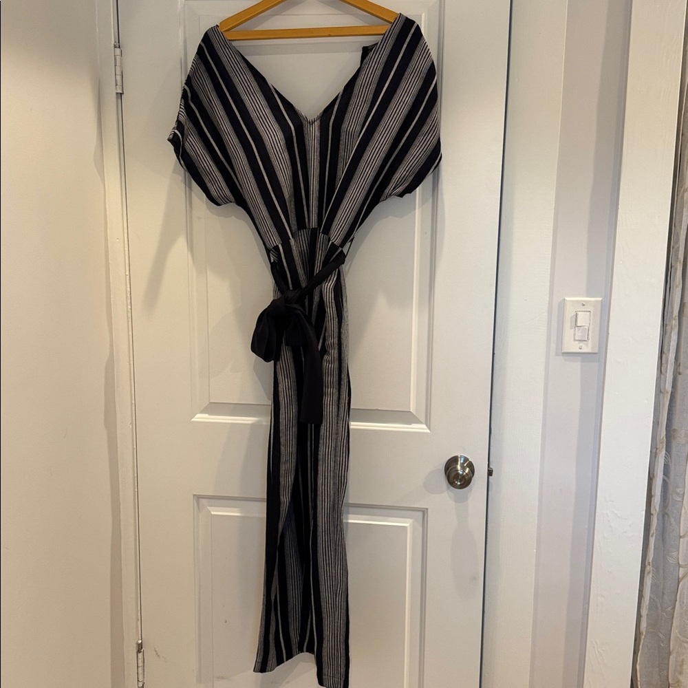 Rails Angela Wide Leg Jumpsuit Navy Womens Size M Pockets Linen Coastal Boho